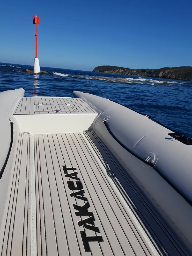 Flat floor, great under foot with bow locker for safety gear and can be used as a casting deck or landing platform.