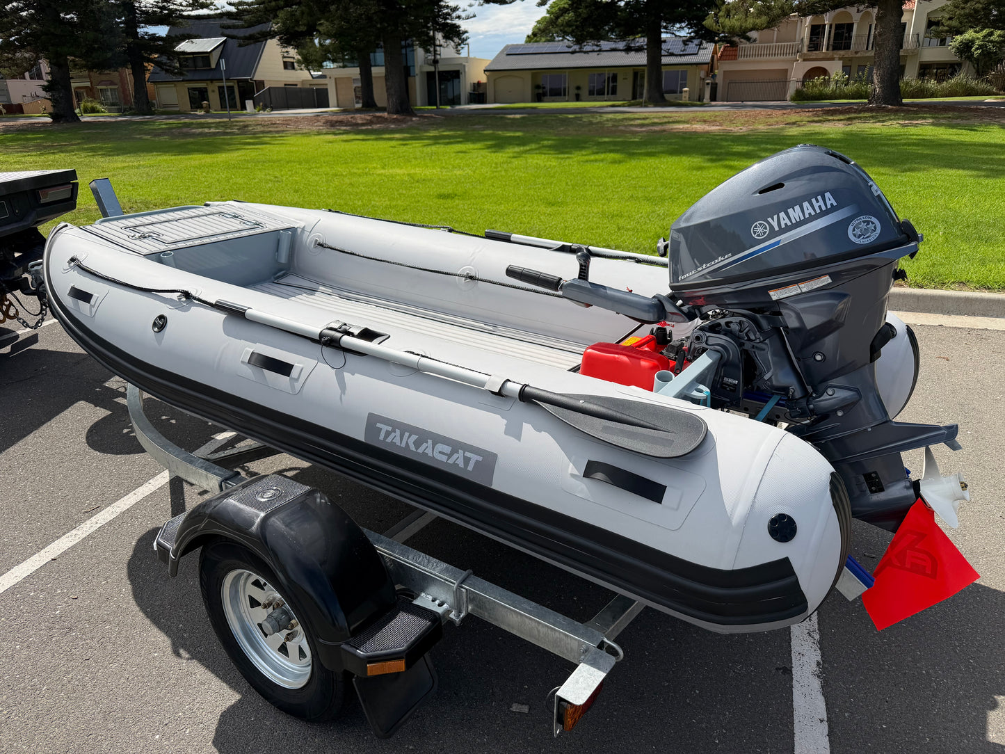 Takacat 340 LX-R Series Package