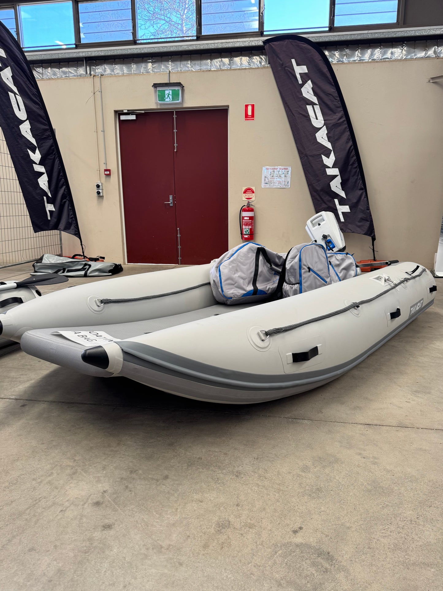 Takacat LX Series